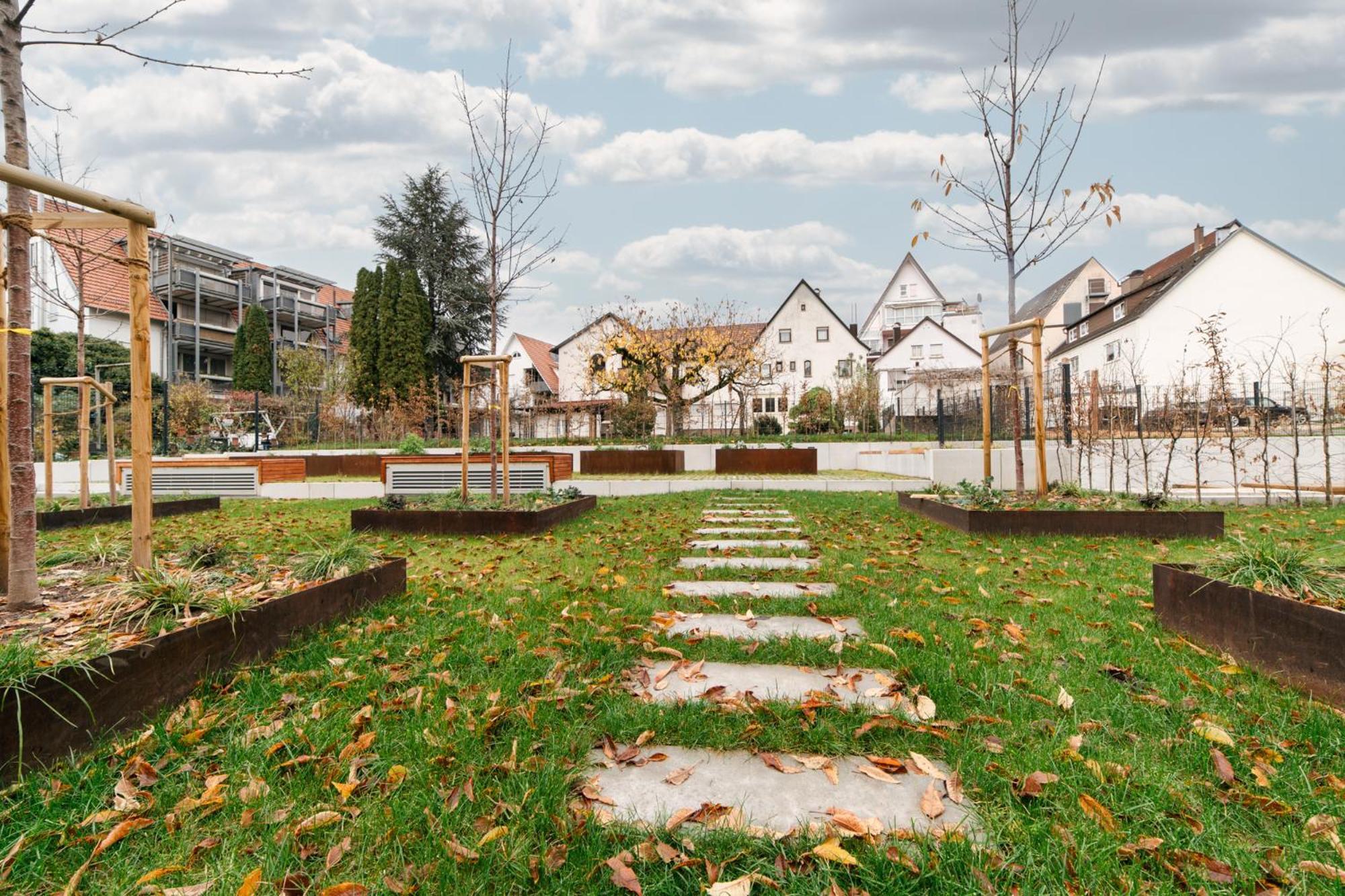 Zentrahome - Balkon Outlet Zentral Smarttv Business Metzingen  Exterior photo